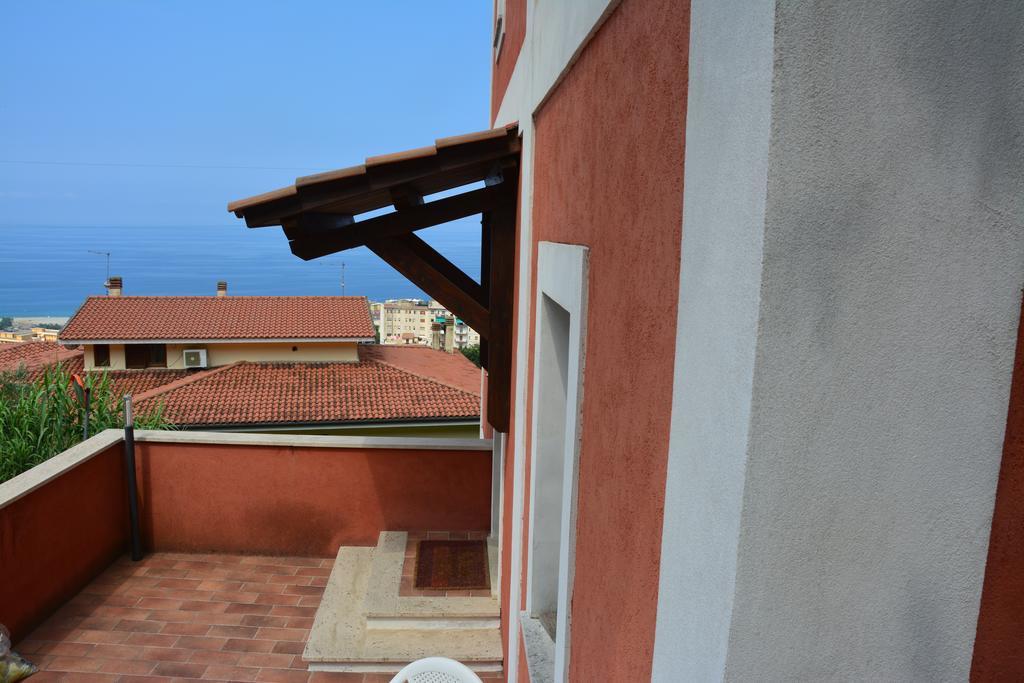 B&B La Casa Rossa Paola Esterno foto